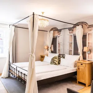 https://hotel-amadeus.salzburghotels.net