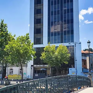 https://le-blanc-cotroceni.bucharesthotelsnow.com