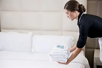 24Hours Apartment Hotel Viena Apartahotel