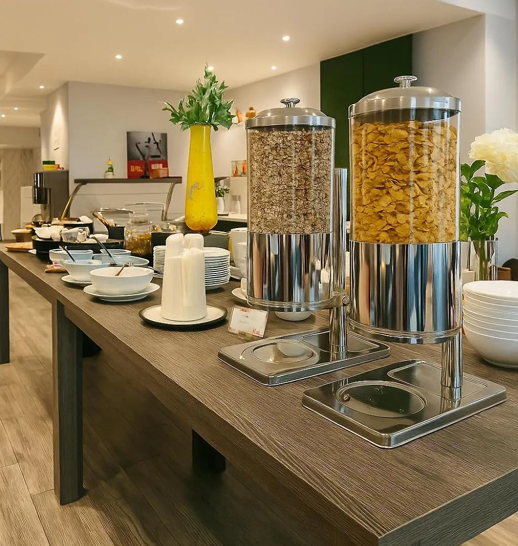 24Hours Apartment Hotel Vienna 4*,  Austria